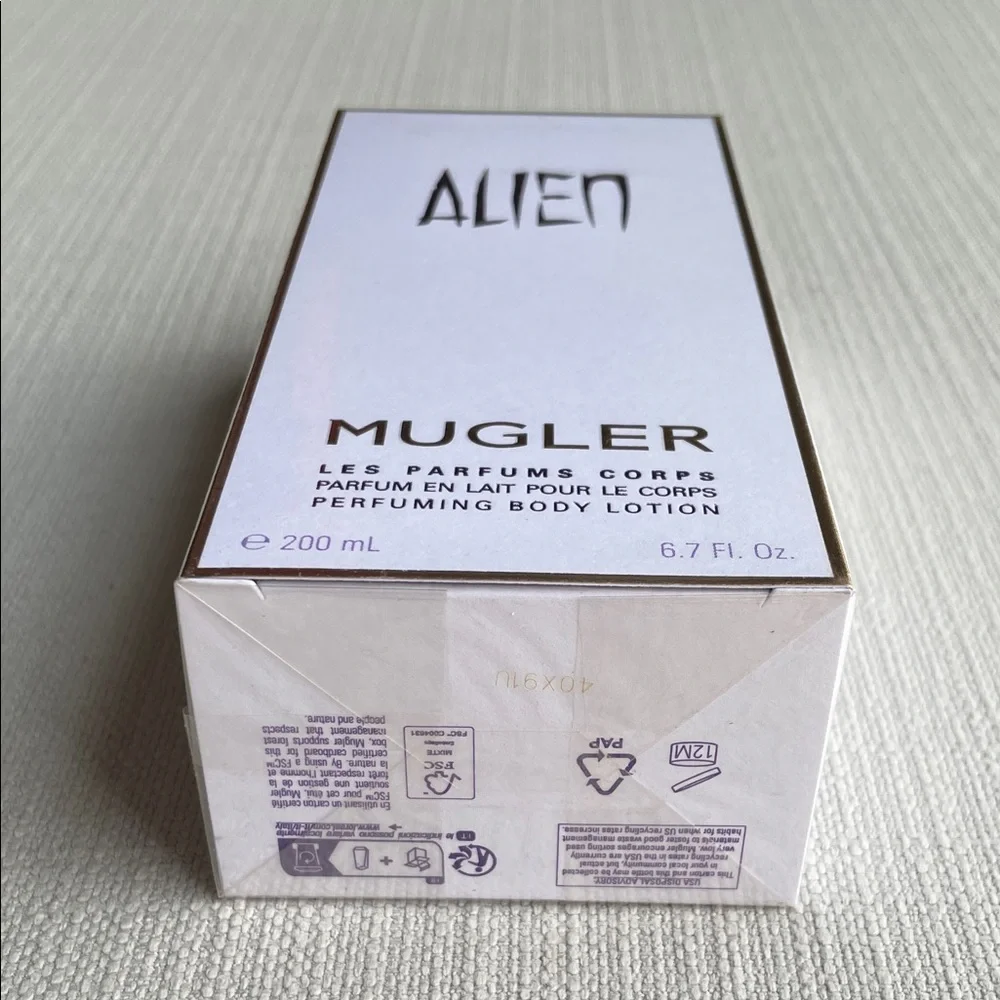 Mugler Alien perfuming Body Lotion